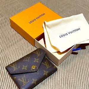 Victorine MNG. Armag LV